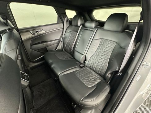 Used 2024 Kia Sportage X-Line w/ X-Line Premium Package image 31