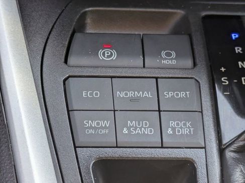 Used 2024 Toyota RAV4 LE image 16