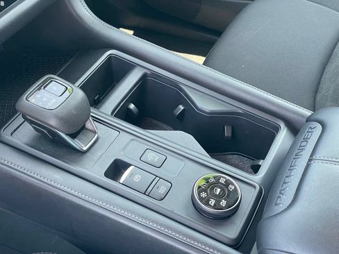 Certified 2024 Nissan Pathfinder S AWD/4WD image 21