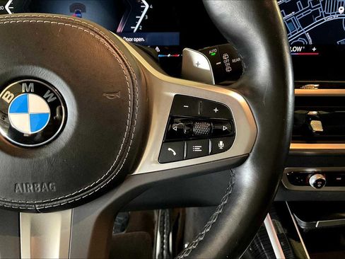 Used 2023 BMW X7 xDrive40i w/ M Sport Package image 19