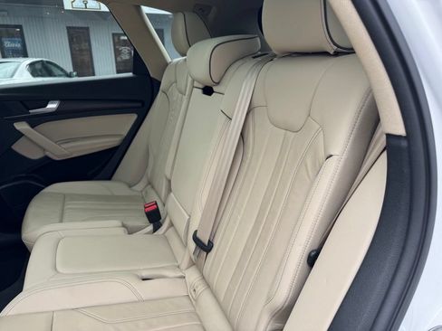 Used 2024 Audi Q5 2.0T Premium Plus AWD/4WD image 16