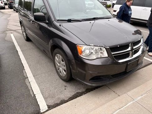 Used 2017 Dodge Grand Caravan SE w/ Power Window Group FWD image 1