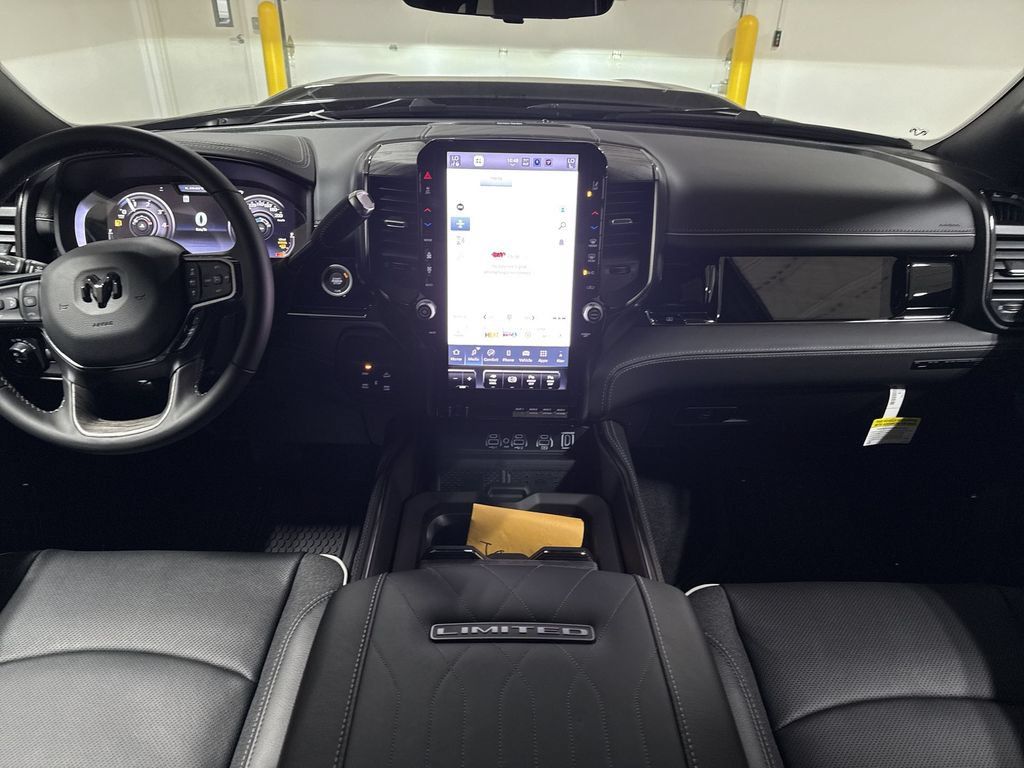 New 2026 RAM 2500 Limited AWD/4WD image 10