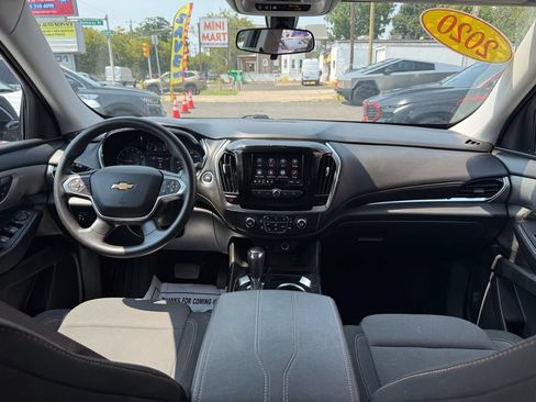 Used 2020 Chevrolet Traverse LS AWD/4WD image 29