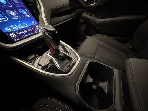 Used 2022 Subaru Outback Premium image 25