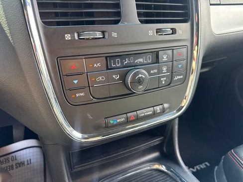 Used 2016 Dodge Grand Caravan R/T FWD image 20