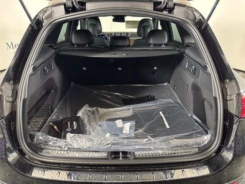 Certified 2025 Mercedes-Benz GLC 300 4MATIC image 18