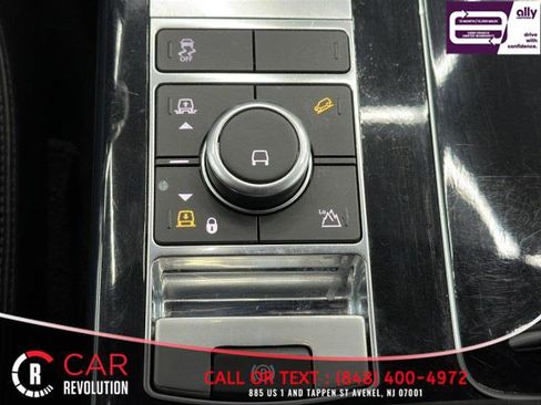 Used 2019 Land Rover Range Rover Supercharged image 32