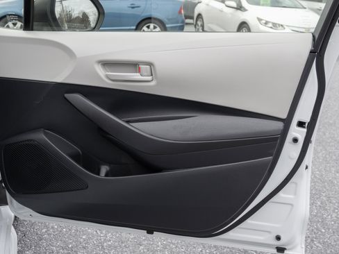 Used 2024 Toyota Corolla LE image 26