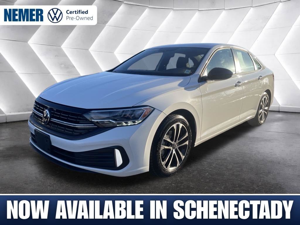 Used 2023 Volkswagen Jetta Sport FWD image 1