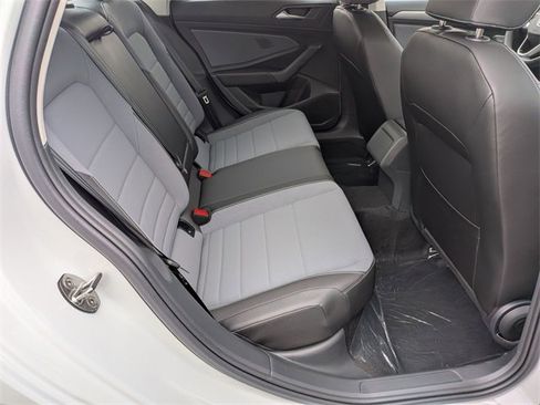 New 2026 Volkswagen Jetta SE image 31
