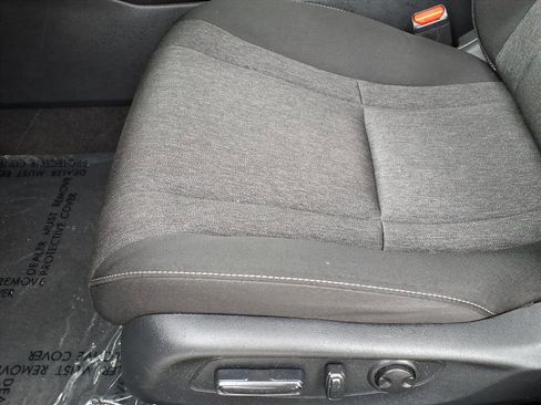 Used 2023 Honda Accord EX image 7