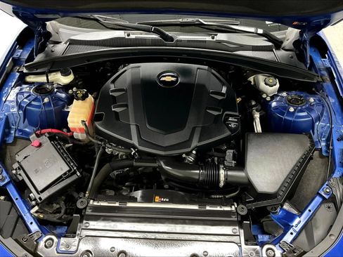 Used 2021 Chevrolet Camaro LT RWD image 35