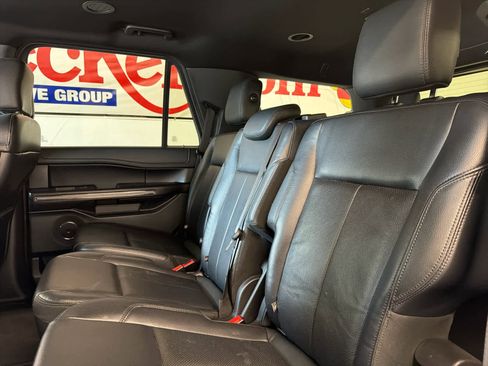 Used 2020 Ford Expedition XLT w/ Equipment Group 202A image 23