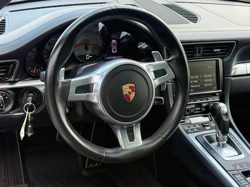 Used 2015 Porsche 911 Carrera 4S AWD/4WD image 12
