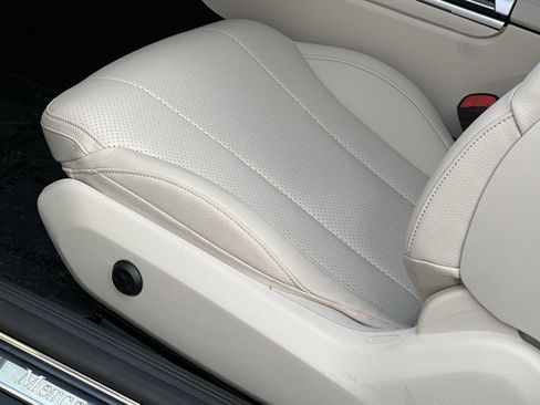 Certified 2025 Mercedes-Benz CLE 300 4MATIC Coupe image 12