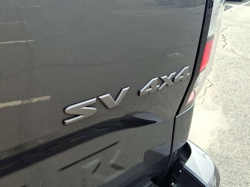 Used 2023 Nissan Frontier SV w/ Technology Package image 30