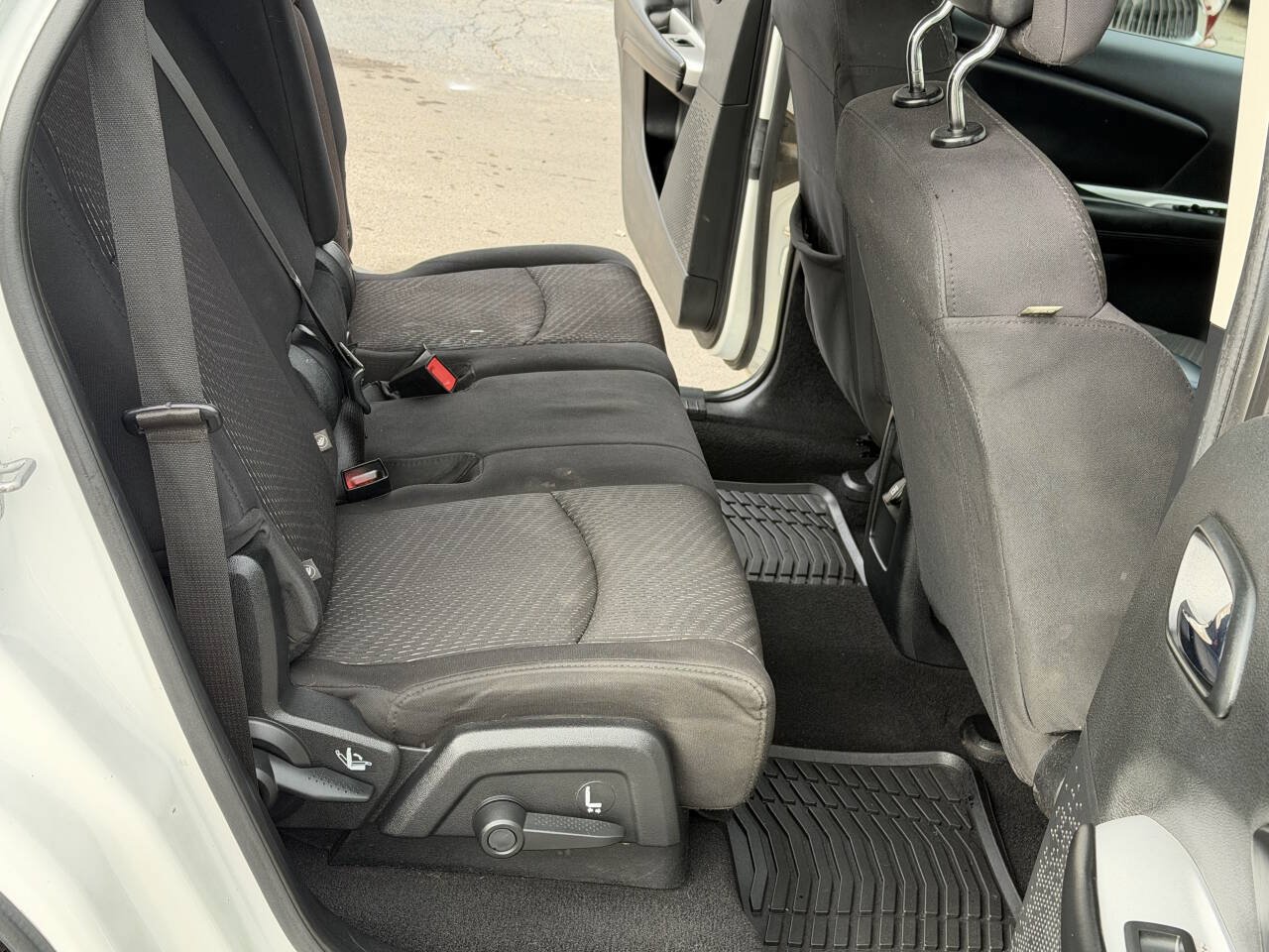 Used 2014 Dodge Journey American Value Package FWD image 15