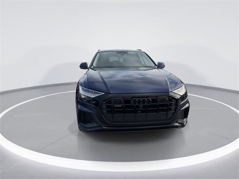 Used 2021 Audi Q8 Premium Plus w/ Premium Plus Package image 3