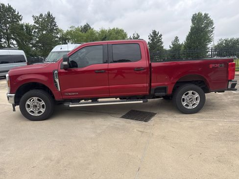 Used 2025 Ford F250 XLT w/ FX4 Off-Road Package AWD/4WD image 7