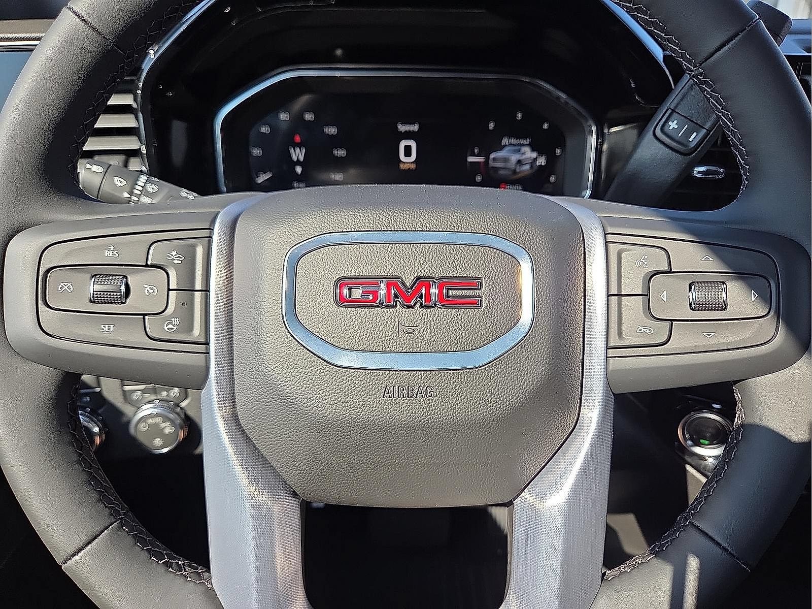 New 2026 GMC Sierra 1500 SLE AWD/4WD image 24