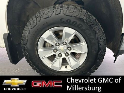 Used 2020 Chevrolet Silverado 1500 W/T w/ WT Value Package AWD/4WD image 13