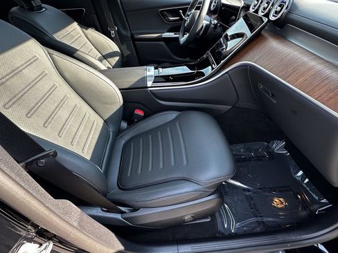 Certified 2025 Mercedes-Benz GLC 350e 4MATIC image 15