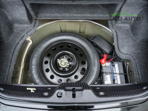 Used 2004 Ford Thunderbird Premium image 67