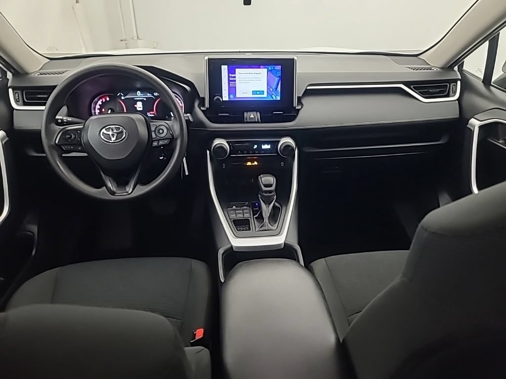 Used 2025 Toyota RAV4 LE AWD/4WD image 22