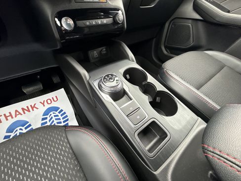 Used 2025 Ford Escape ST-Line w/ Equipment Group 301A image 19