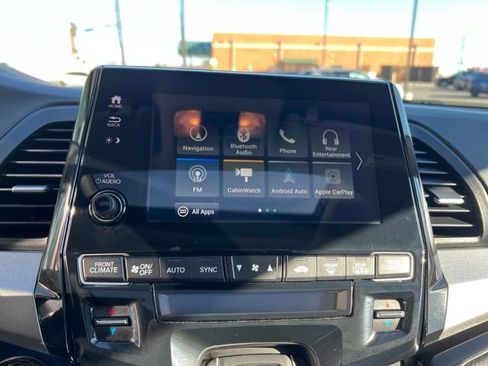 Used 2024 Honda Odyssey Touring image 19