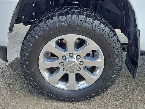 Used 2026 RAM 2500 Laramie AWD/4WD image 13