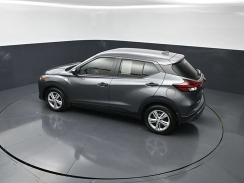 Used 2025 Nissan Kicks Play S FWD image 22