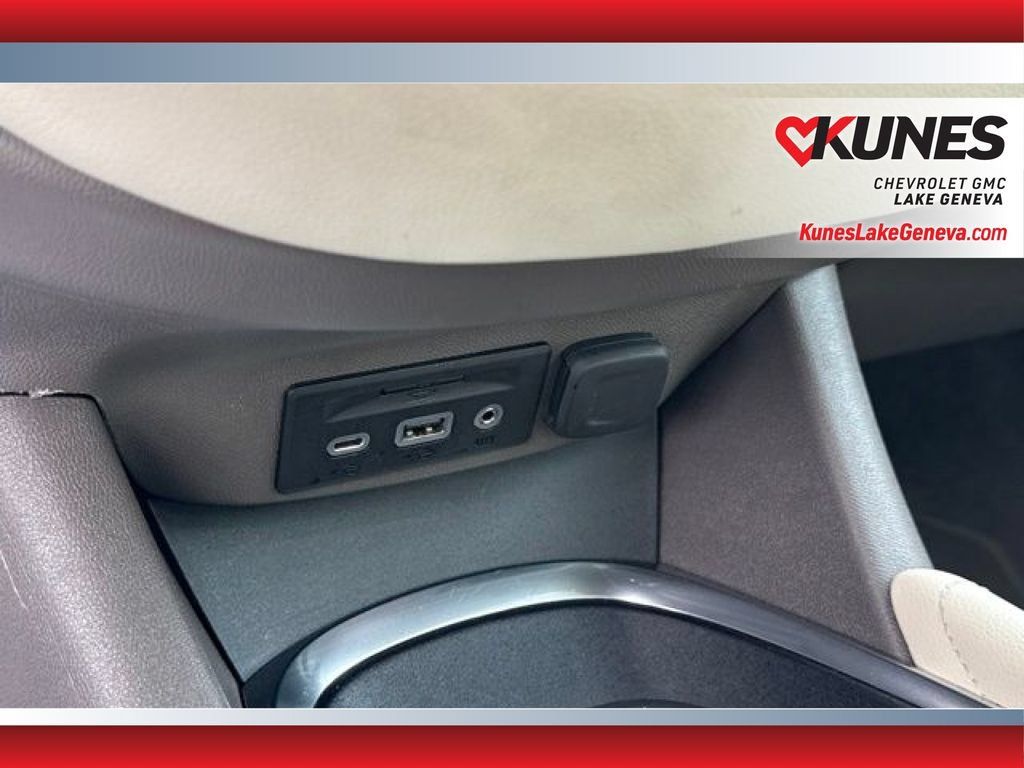 Used 2024 Chevrolet Malibu LT FWD image 27