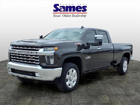 Used 2020 Chevrolet Silverado 2500 LTZ w/ LTZ Texas Edition image 3
