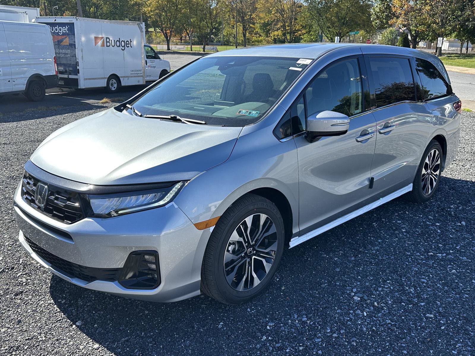 New 2027 Honda Odyssey Elite image 4