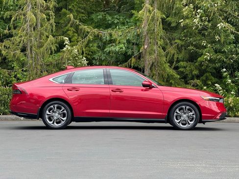 Certified 2025 Honda Accord EX-L image 26