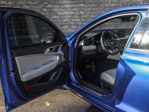 Used 2023 Genesis G70 3.3T w/ Sport Advanced Package image 23