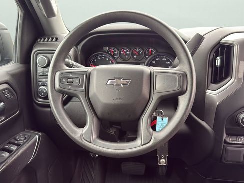 Used 2022 Chevrolet Silverado 1500 Custom Trail Boss w/ Midnight Edition AWD/4WD image 11
