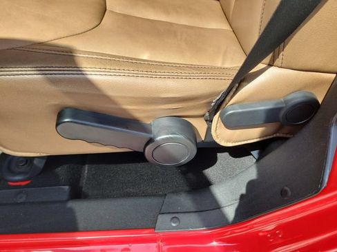 Used 2015 Jeep Wrangler Unlimited Sahara w/ Dual Top Group AWD/4WD image 20