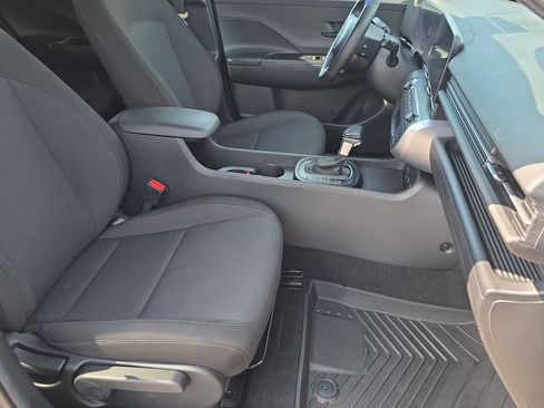 Certified 2024 Hyundai Kona SEL FWD image 34