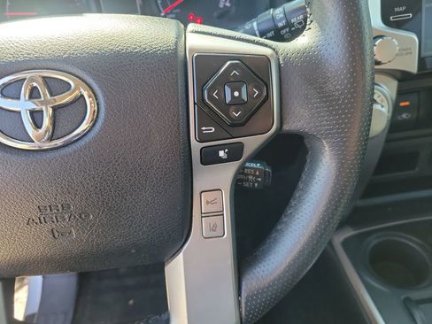 Used 2022 Toyota 4Runner SR5 Premium image 31