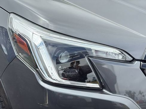 Used 2023 Subaru Forester Premium AWD/4WD image 8