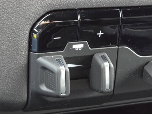 Used 2020 RAM 1500 Big Horn image 18