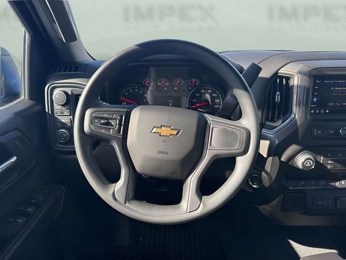 Used 2026 Chevrolet Silverado 1500 Custom w/ Turbomax Blackout Package AWD/4WD image 15