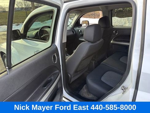 Used 2011 Chevrolet HHR LT w/ LT Preferred Equipment Group image 15