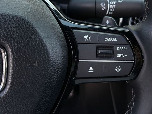 Used 2025 Honda Civic Sport image 21