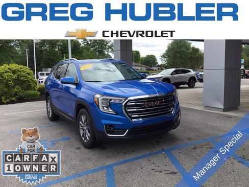 Used 2024 GMC Terrain SLT w/ LPO, Floor Liner Package AWD/4WD image 1