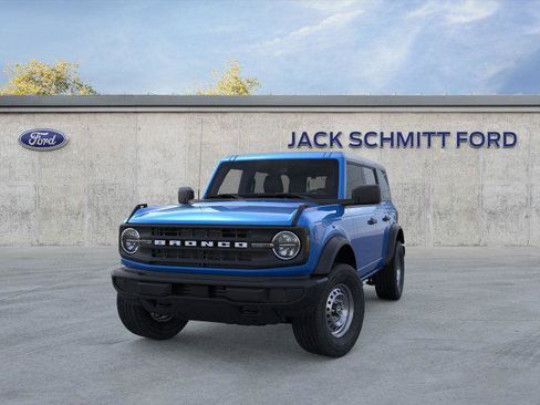 New 2025 Ford Bronco Base image 2