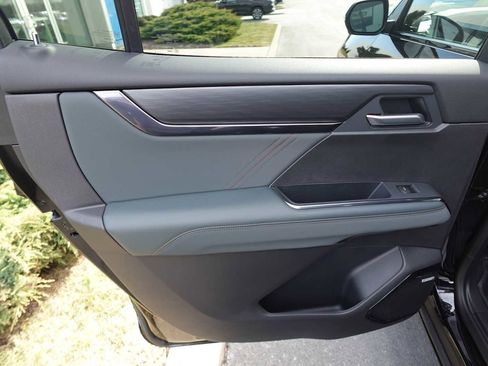 New 2026 GMC Acadia AT4 w/ Luxury Package image 23